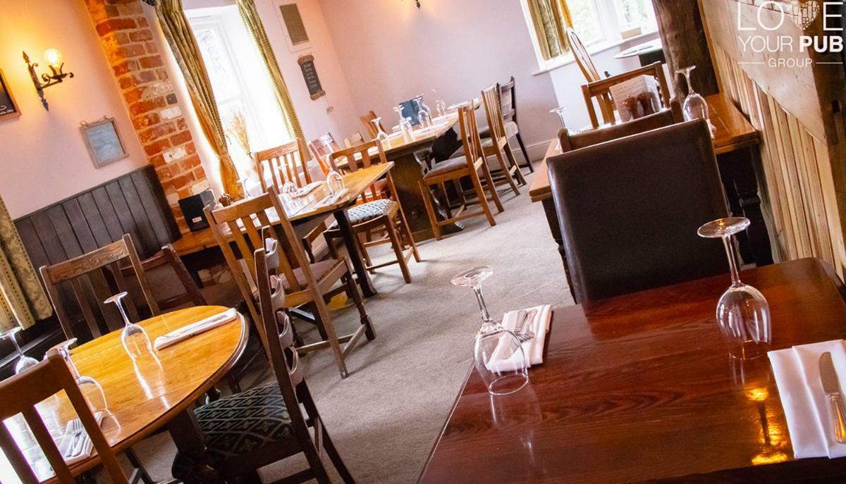 The Rising Sun Inn ウォーターロービル エクステリア 写真